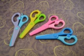 Safety scissors